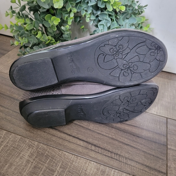 Dansko Otis Grey Suede Ankle Boots Booties Women's Size EU 38 US 7.5/8 - Picture 8 of 9